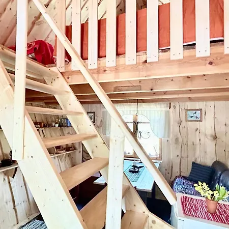 Merejuula Puhkemaja Semesterbostad *